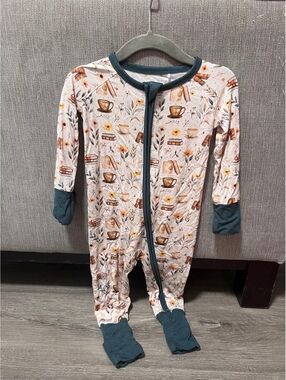 The Sleepy Sloth book themed zippy 6-12 months
